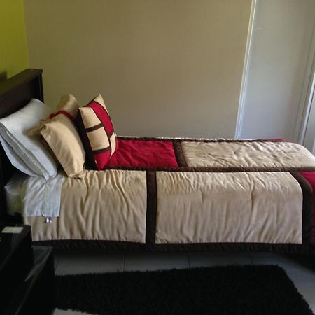 Hotel Las Gardenias Cuenca Chambre photo