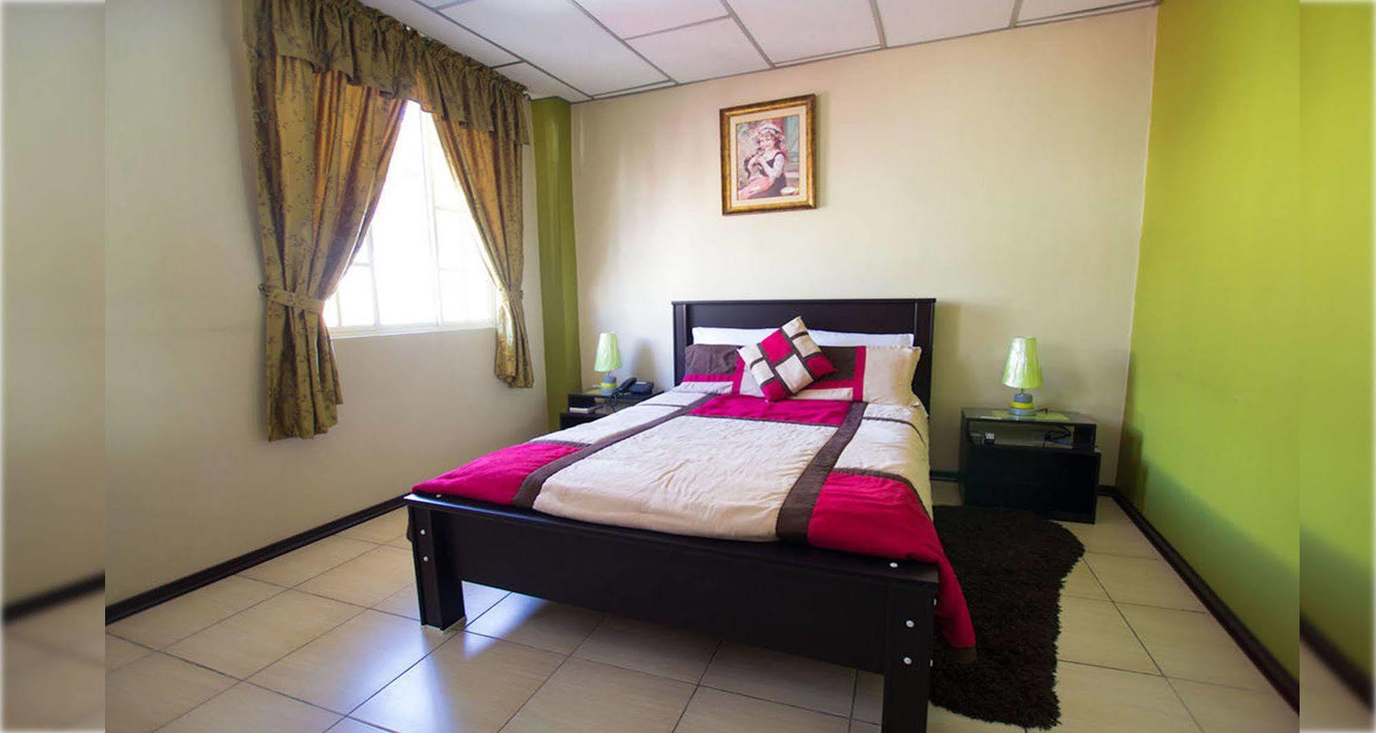Hotel Las Gardenias Cuenca Extérieur photo